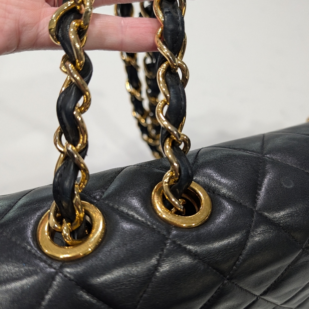 VINTAGE CHANEL Bag - Picture 5 of 11